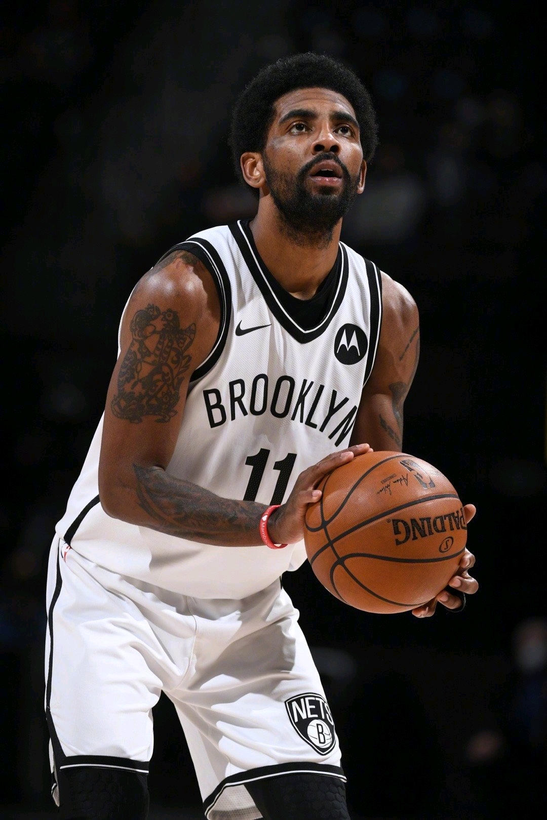 侧向一拨或 侧向一拨或