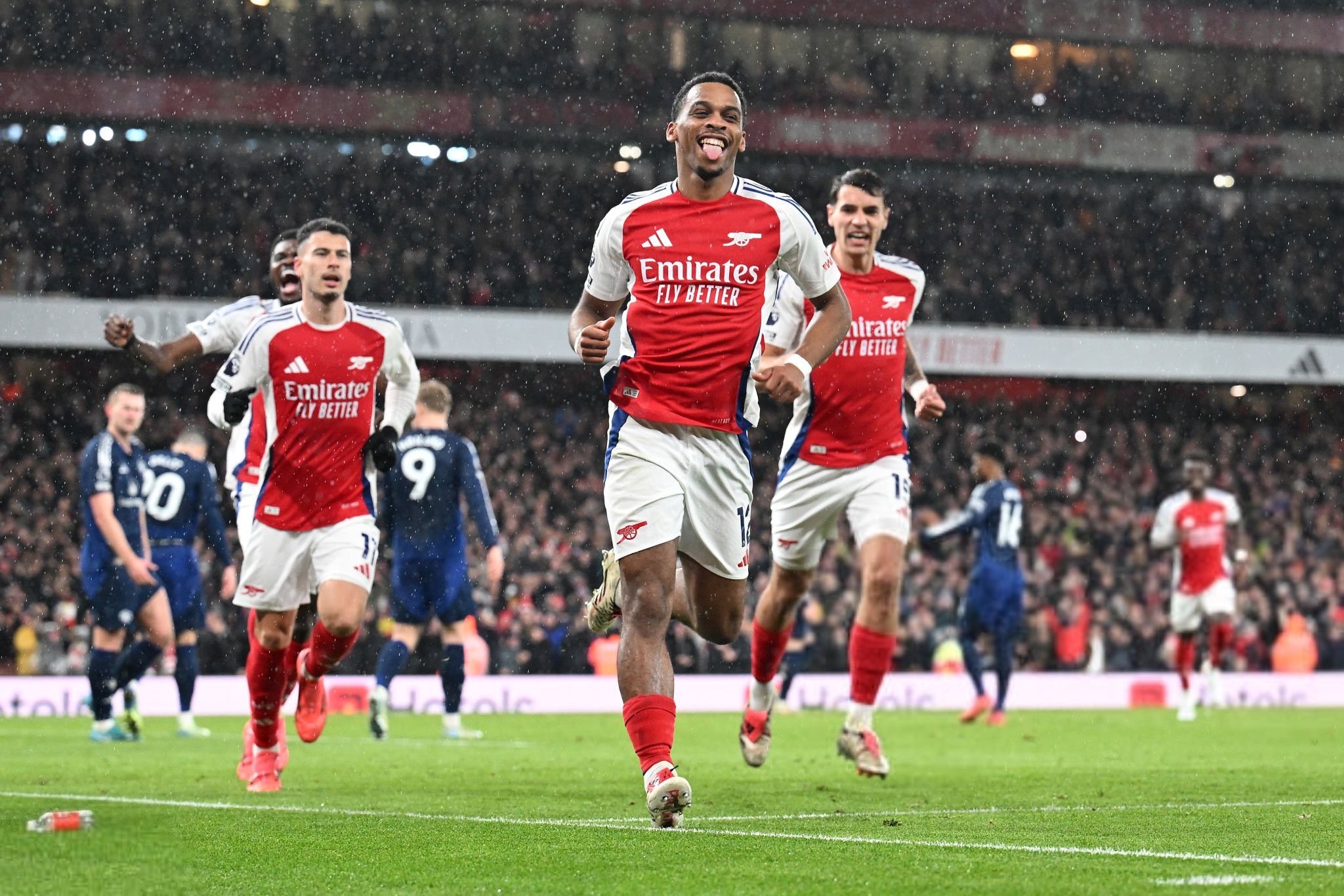 蒯纪闻在弱 蒯纪闻在弱