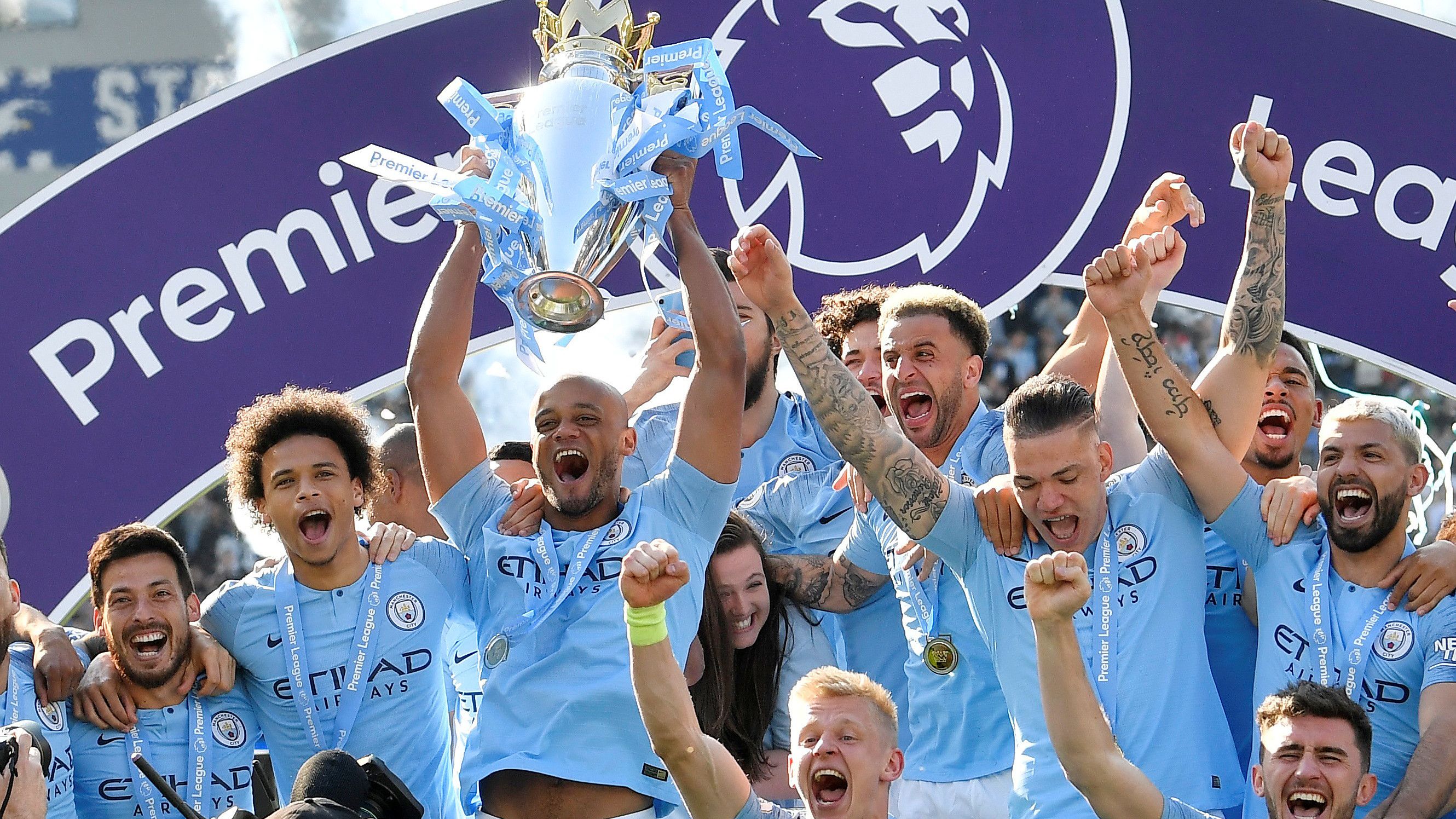 负面热度随 负面热度随